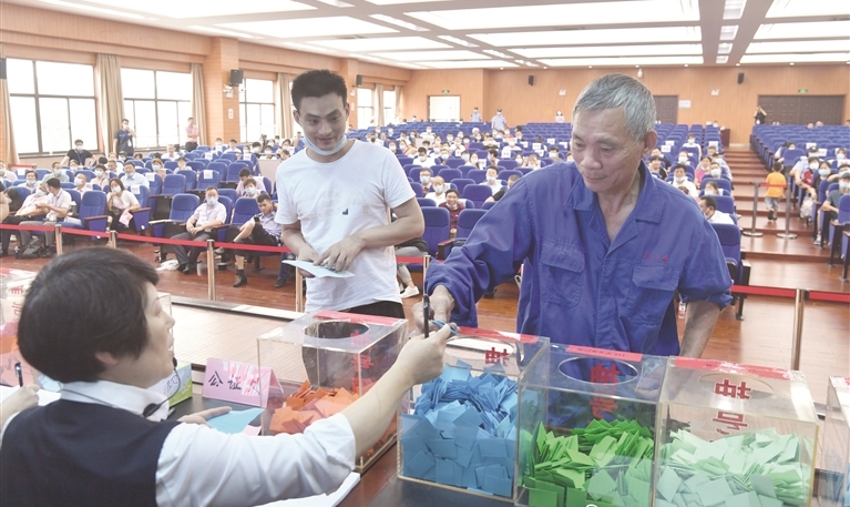 塘灣村820余戶安置戶圓夢安居